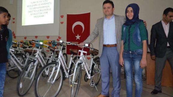 "Türkiye Sağlıklı Beslenme ve Hareketli Hayat Programı" Kapsamında Tören Bisiklet Dağıtımı Yapıldı.